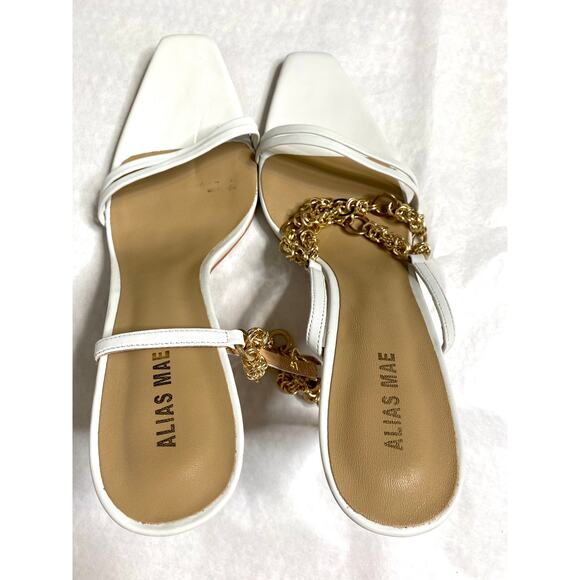 Alias Mae Revolve Ankle Strap Heel in Ivory 41 10 US Women - Picture 4 of 9